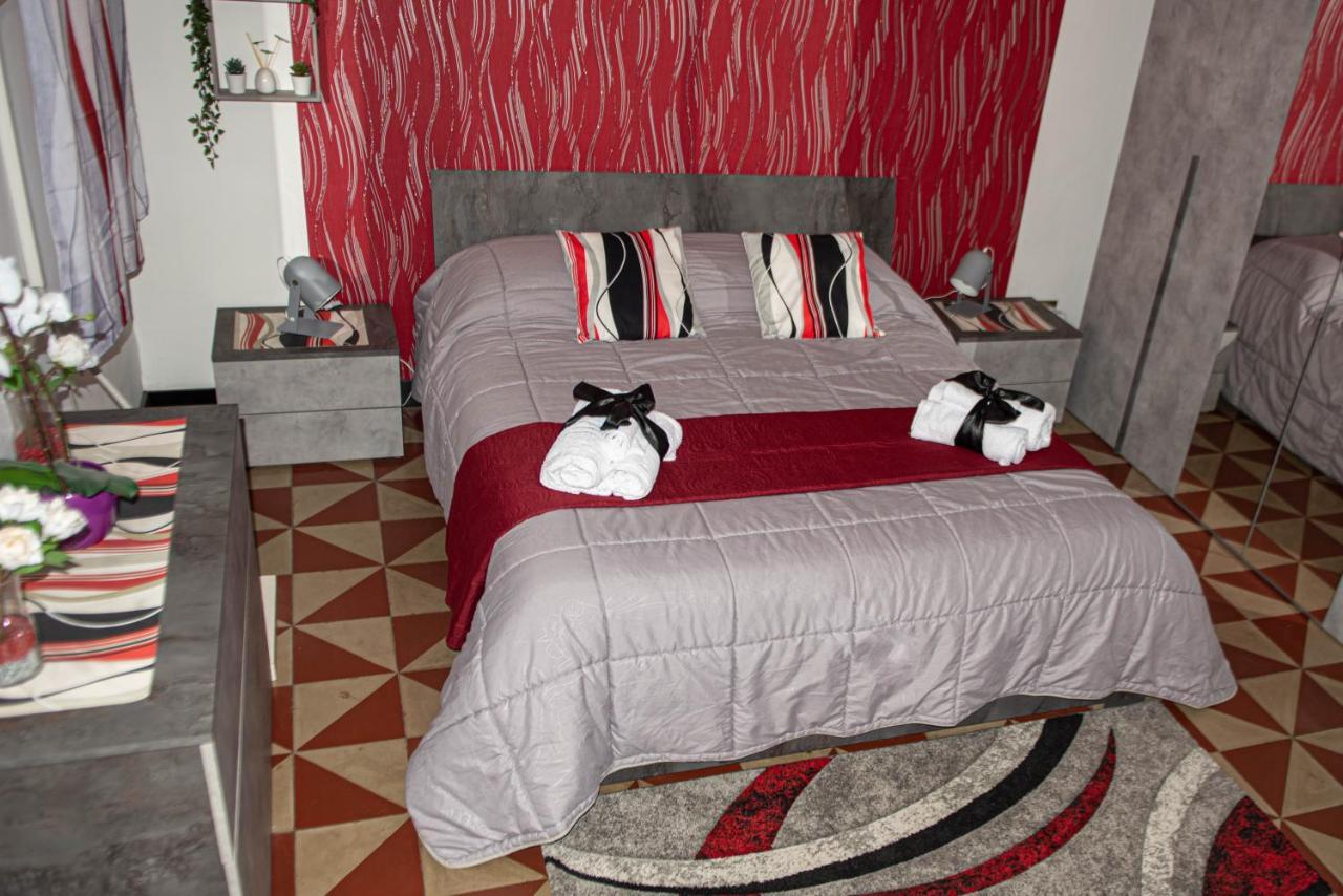 PITAGORA Room&Breakfast Taranto Esterno foto