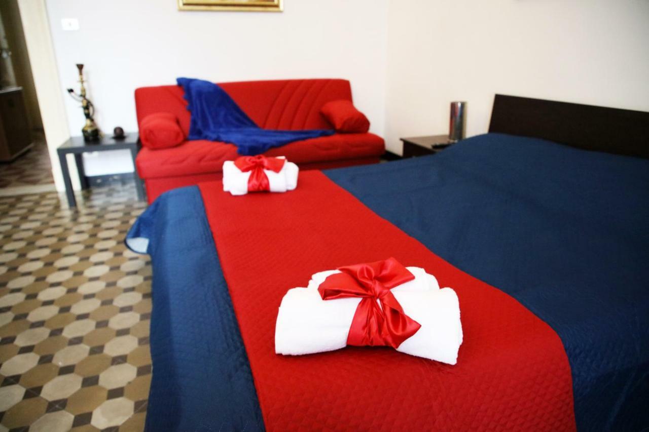 PITAGORA Room&Breakfast Taranto Esterno foto